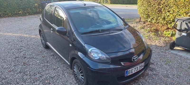 Brugt Toyota Aygo 68 HK (50 kW) 2011 Hatchback