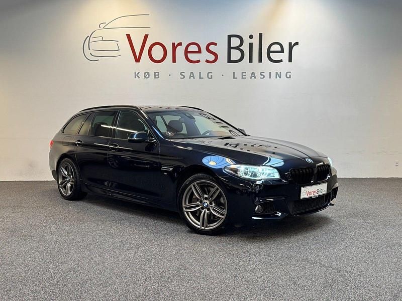 Carbonsortmetal Brugt 2016 BMW 535 M Sport Stationcar | 199.900 kr. - Billede 1/4