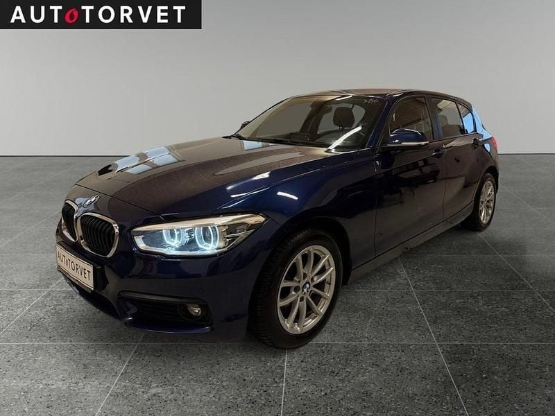 Blåmetal Brugt 2017 BMW 118 Hatchback | 102.700 kr. (Fair pris) - Billede 1/4