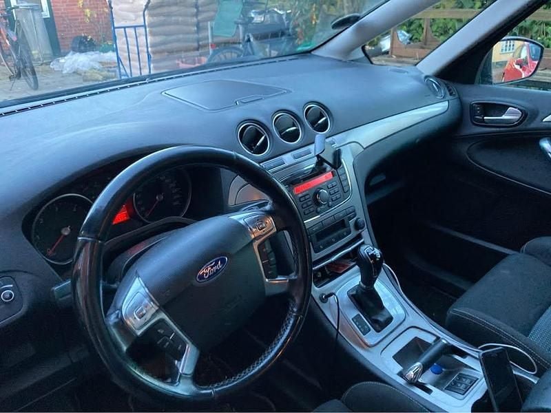 Brugt Ford S-MAX 239 HK (175 kW) 2011 MPV