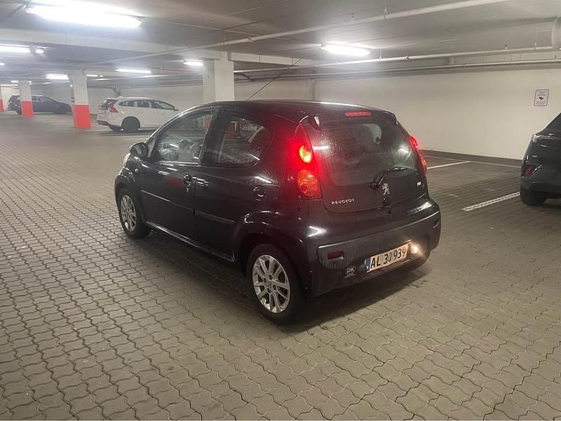 Brugt Peugeot 107 68 HK (50 kW) 2014 Sort Hatchback