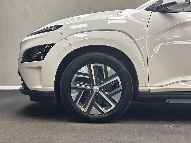 Brugt Hyundai Kona Select 100 kW (136 HK) 2022 Atlaswhite SUV