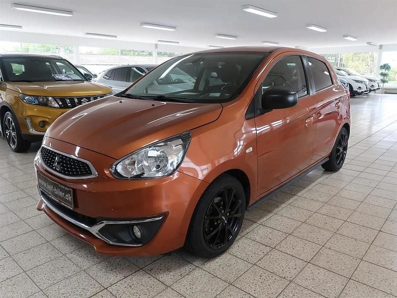 Sand yellow metal Brugt 2018 Mitsubishi Space Star Hatchback | 94.900 kr. - Billede 1/4