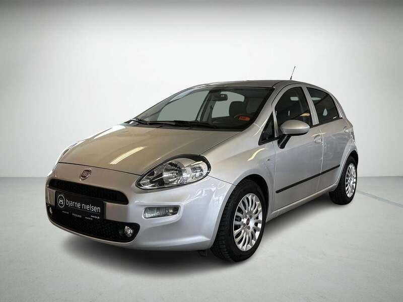 Sølvmetal Brugt 2018 Fiat Punto Easy Hatchback | 49.900 kr. - Billede 1/3