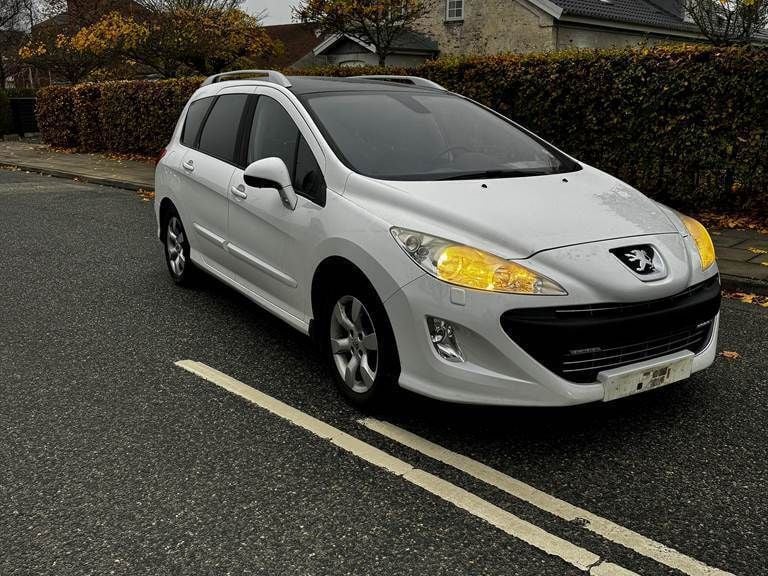 Brugt 2011 Peugeot 308 Stationcar | 19.999 kr. - Billede 1/3