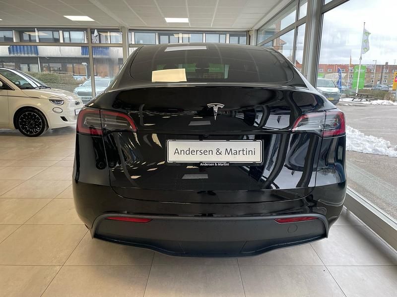 Brugt Tesla Model Y RWD 219 kW (299 HK) 2024 Sort SUV