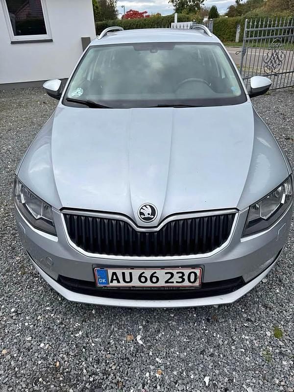 Grå Brugt 2014 Skoda Octavia Stationcar | 90.000 kr. (Fair pris) - Billede 1/4