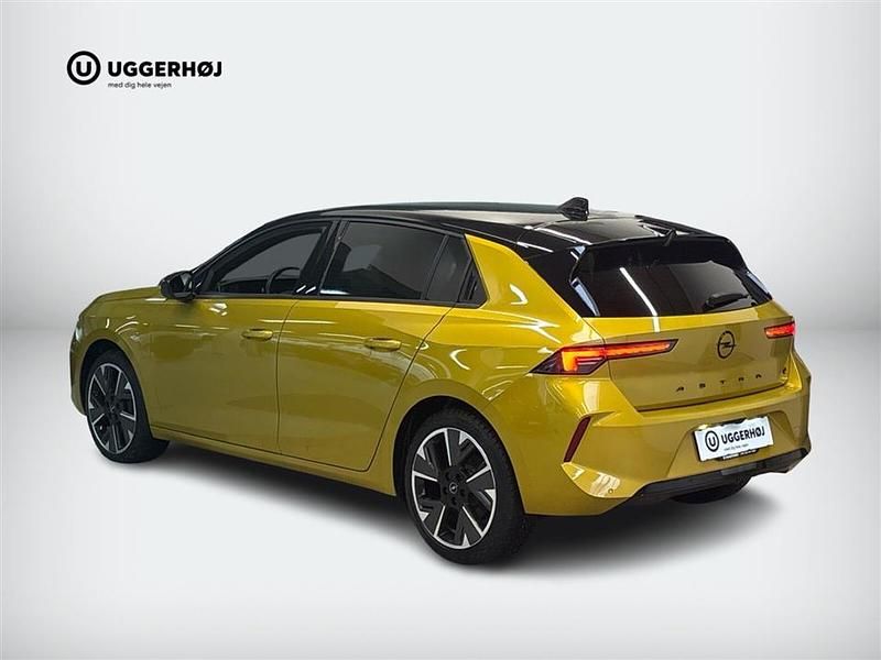 Brugt Opel Astra 114 kW (156 HK) 2025 Gul