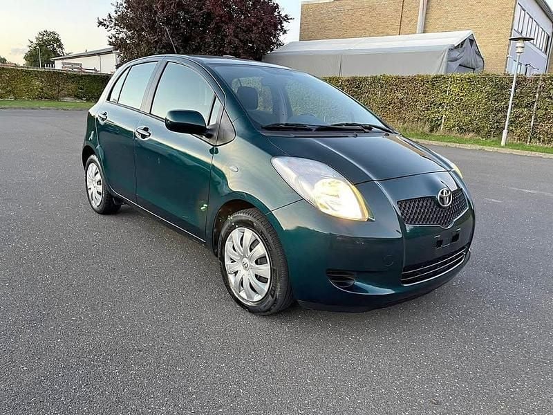 Sort Brugt 2007 Toyota Yaris Hatchback | 29.999 kr. - Billede 1/4