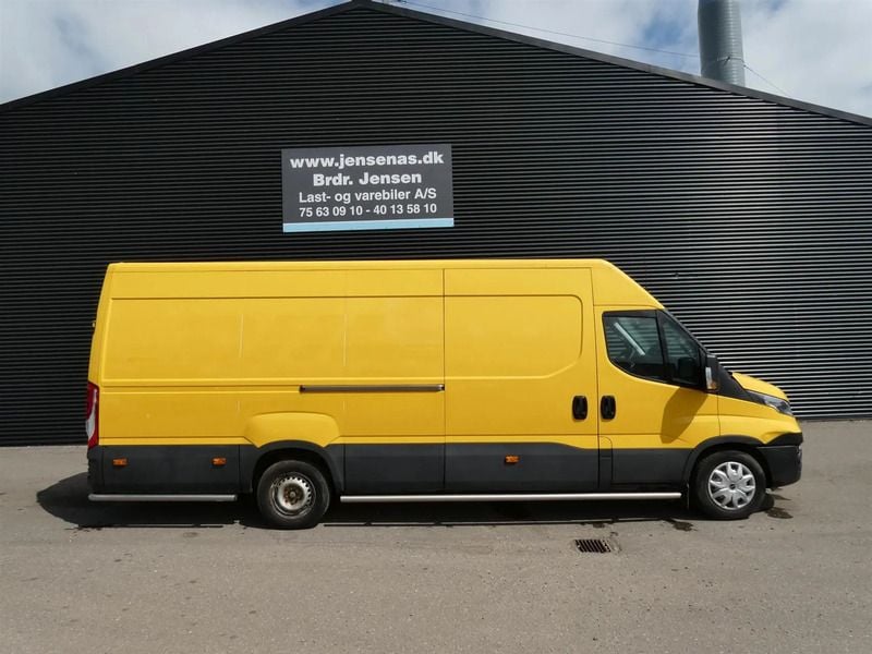 Gul Brugt 2019 Iveco Daily Van | 79.800 kr. - Billede 1/4