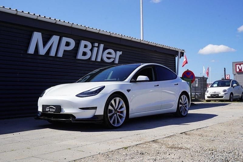 Hvid Brugt 2019 Tesla Model 3 Performance Sedan | 179.700 kr. (Fair pris) - Billede 1/4