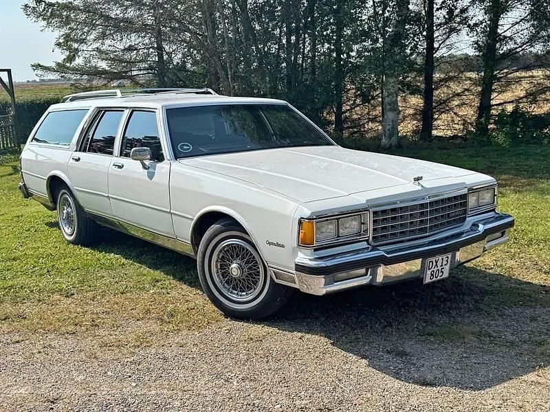 Hvid Brugt 1982 Chevrolet Caprice Stationcar | 94.000 kr. - Billede 1/4