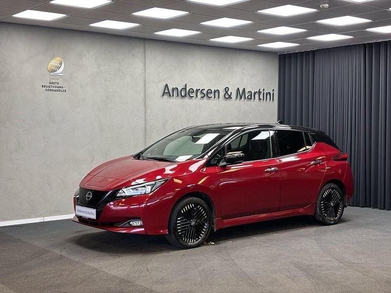 Rød Brugt 2022 Nissan Leaf N-Connecta Hatchback | 134.900 kr. - Billede 1/4