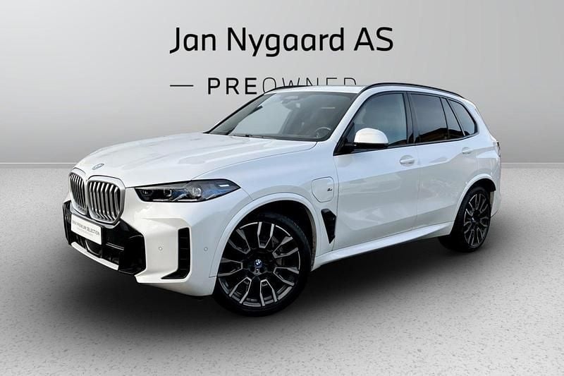 Hvidmetal Brugt 2023 BMW X5 M Sport SUV | 1.150.000 kr. - Billede 1/3