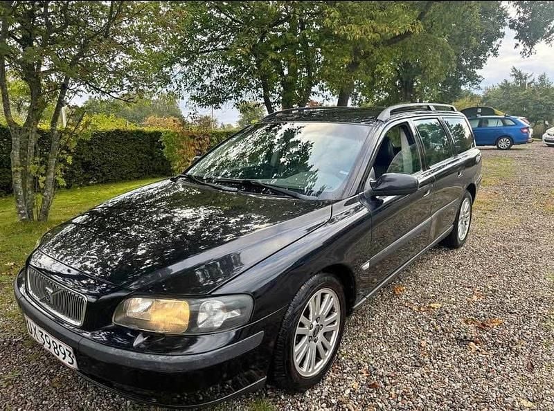 Brugt 2003 Volvo V70 Stationcar | 19.000 kr. (Fair pris) - Billede 1/4