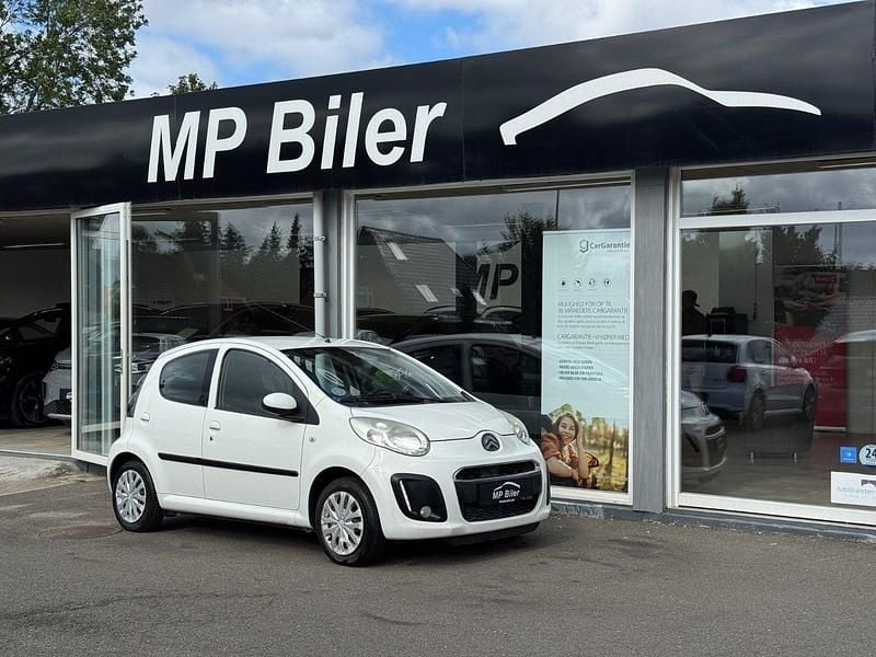 Hvid Brugt 2013 Citroën C1 Attraction Hatchback | 34.800 kr. (Fair pris) - Billede 1/4
