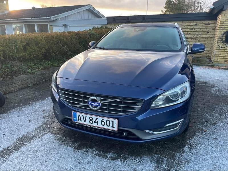 Blå Brugt 2015 Volvo V60 Ocean Race Stationcar | 95.000 kr. (Fair pris) - Billede 1/4