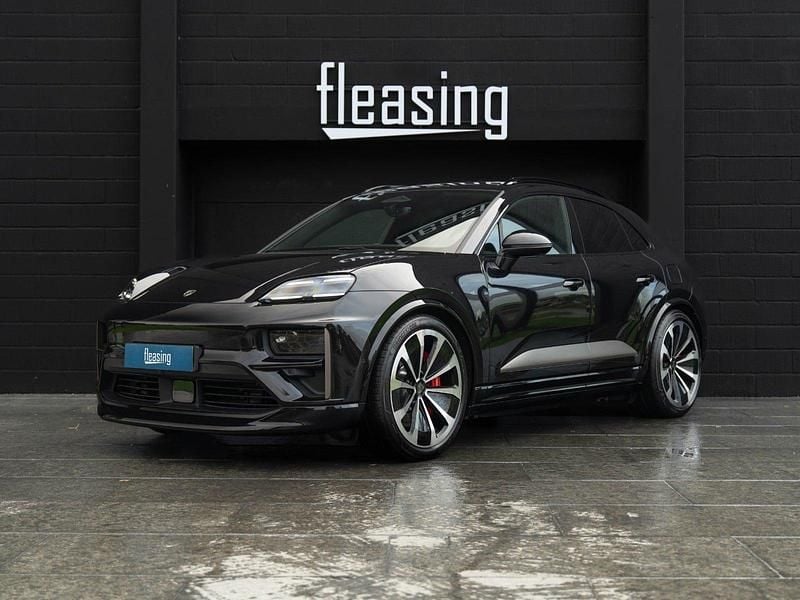 Sortmetal Brugt 2024 Porsche Macan Turbo SUV | 6.779 kr. - Billede 1/4