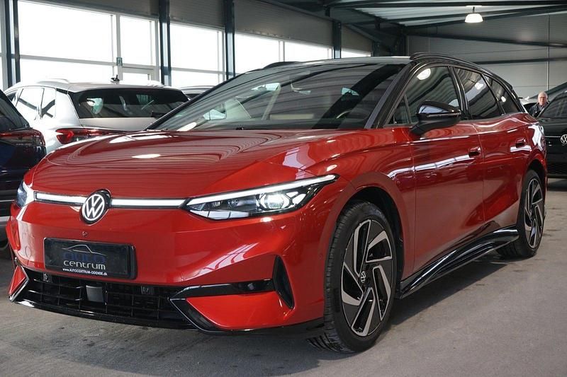 Brugt VW ID.7 Style 210 kW (286 HK) 2025 Rødmetal Stationcar