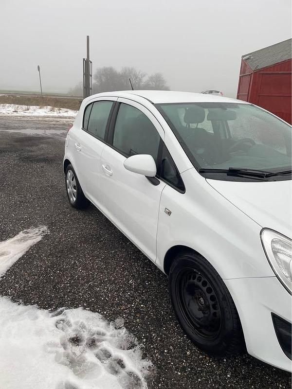 Brugt Opel Corsa 65 HK (47 kW) 2014 Hatchback