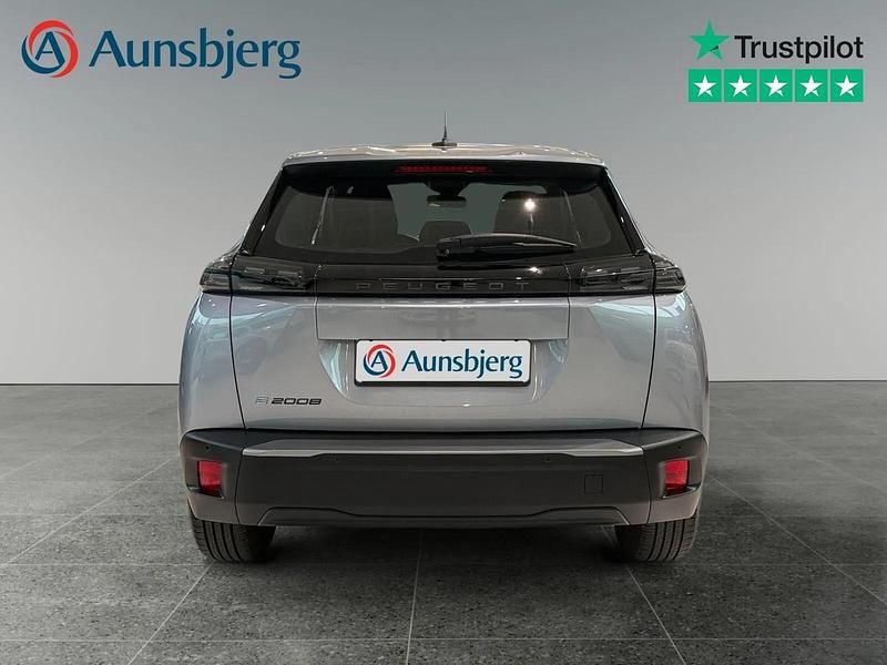 Brugt Peugeot e-2008 Style 114 kW (156 HK) 2025 Grå metal SUV