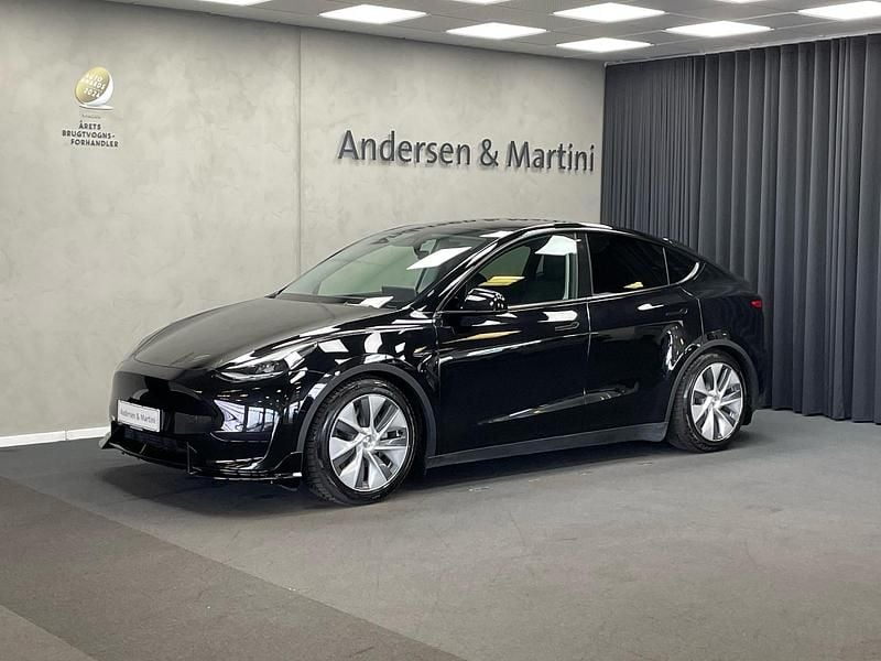 Sort Brugt 2024 Tesla Model Y RWD SUV | 284.800 kr. (Fair pris) - Billede 1/4