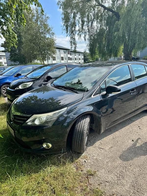 Brugt Toyota Avensis 124 HK (91 kW) 2014 Sort Sedan