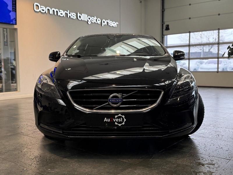 Brugt Volvo V40 Momentum 120 HK (88 kW) 2016 Sortmetal Hatchback