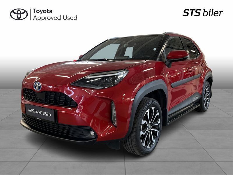 3u5 flame red Brugt 2022 Toyota Yaris Cross Style SUV | 239.900 kr. (God pris) - Billede 1/3