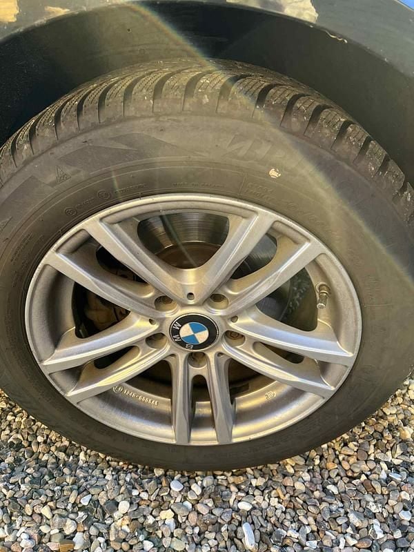 Sort Brugt 2012 BMW 320 Sport Line Sedan | 149.900 kr. (Fair pris) - Billede 1/7