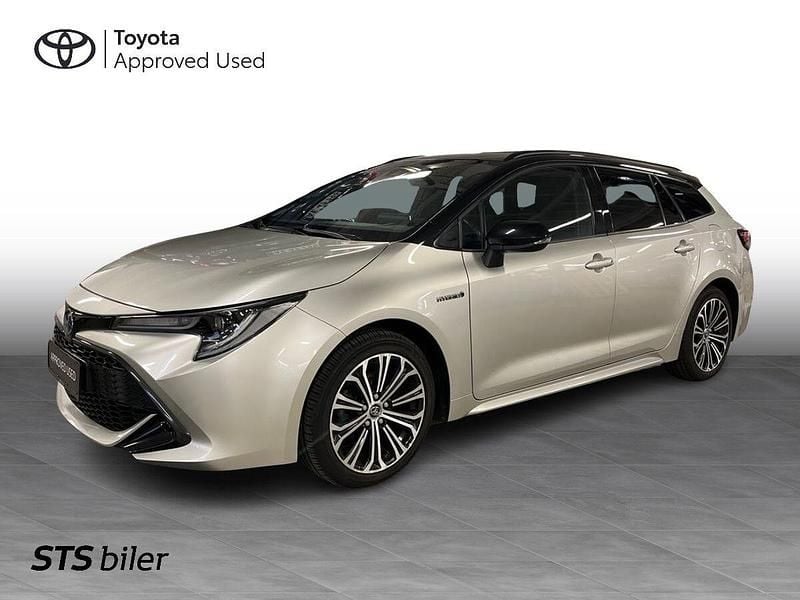 Precious silver/night sky bl. Brugt 2021 Toyota Corolla Design Stationcar | 189.900 kr. (God pris) - Billede 1/3