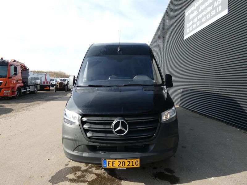 Brugt Mercedes Sprinter 170 HK (125 kW) 2024 Sort Van