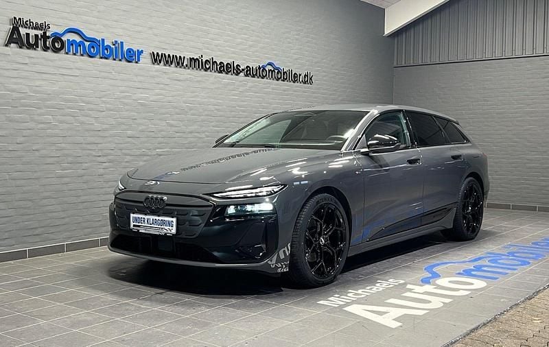 Grå Brugt 2025 Audi A6 e-tron S-Line Stationcar | 549.900 kr. (God pris) - Billede 1/4