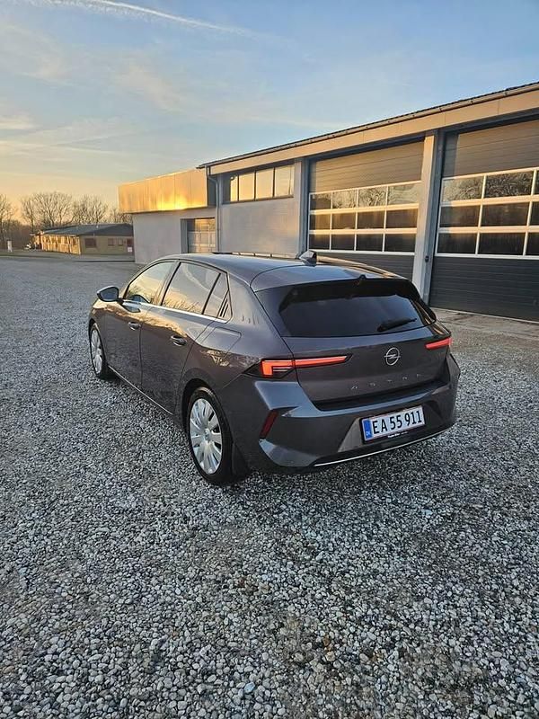 Brugt Opel Astra Elegance 150 HK (110 kW) 2024 Grå Hatchback