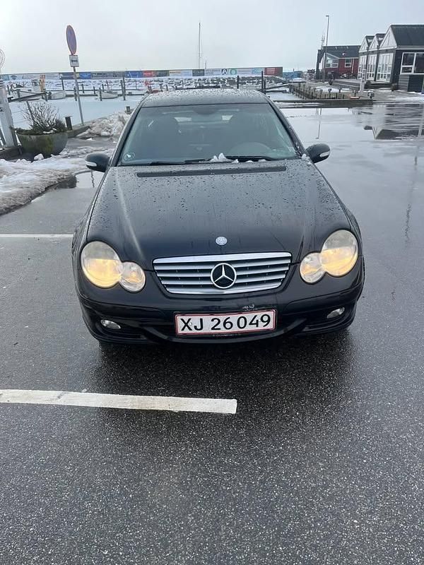 Brugt Mercedes C180 143 HK (105 kW) 2004