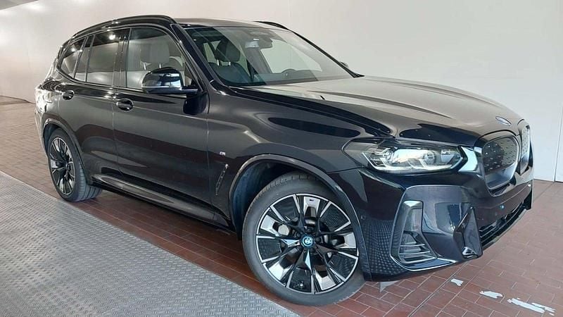 Carbonsortmetal Brugt 2022 BMW iX3 M Sport SUV | 349.300 kr. (Fair pris) - Billede 1/4