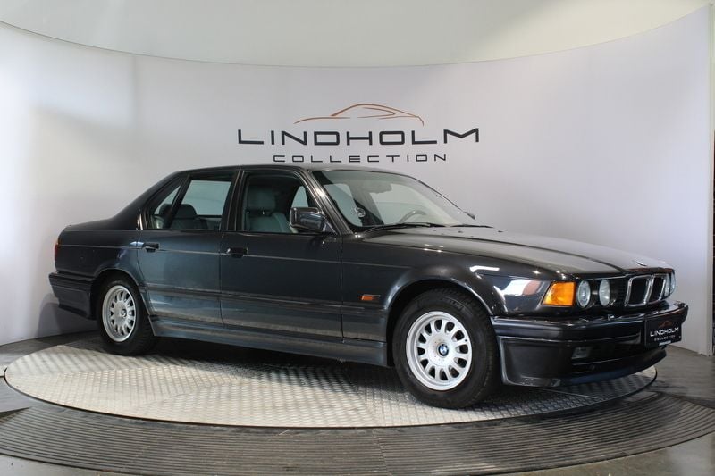 Lysblåmetal Brugt 1988 BMW 750 Sedan | 199.900 kr. - Billede 1/4