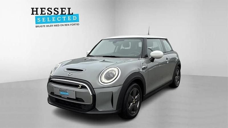 Brugt Mini Cooper Essential 135 kW (184 HK) 2021 Grå Hatchback