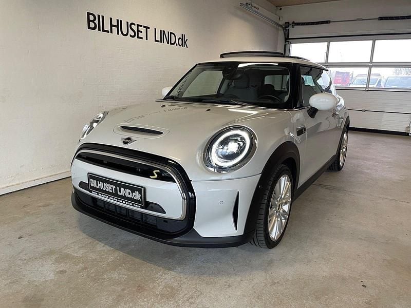 Sølvmetal Brugt 2022 Mini Cooper SE Premium Plus Hatchback | 149.900 kr. (Fair pris) - Billede 1/4