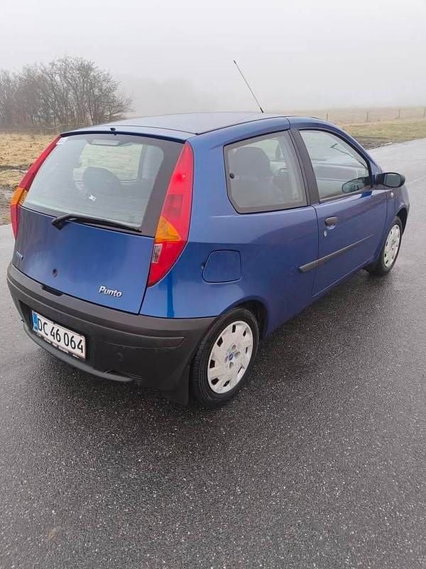 Brugt Fiat Punto 60 HK (44 kW) 2001 Hatchback