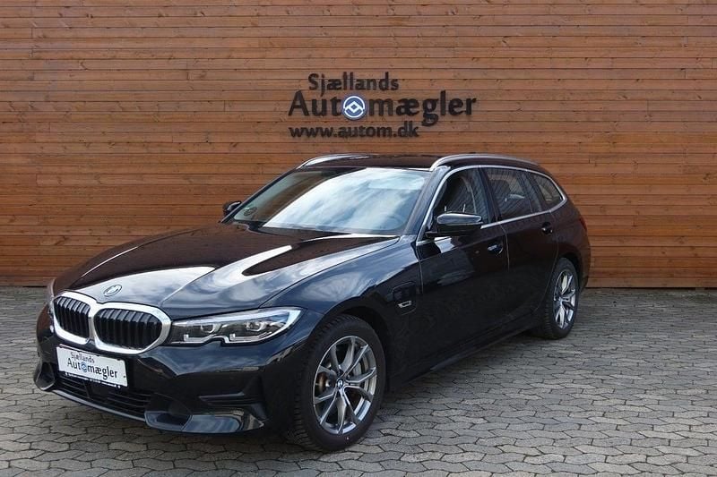 Brugt 2022 BMW 330e Sport Line Stationcar | 340.000 kr. - Billede 1/4