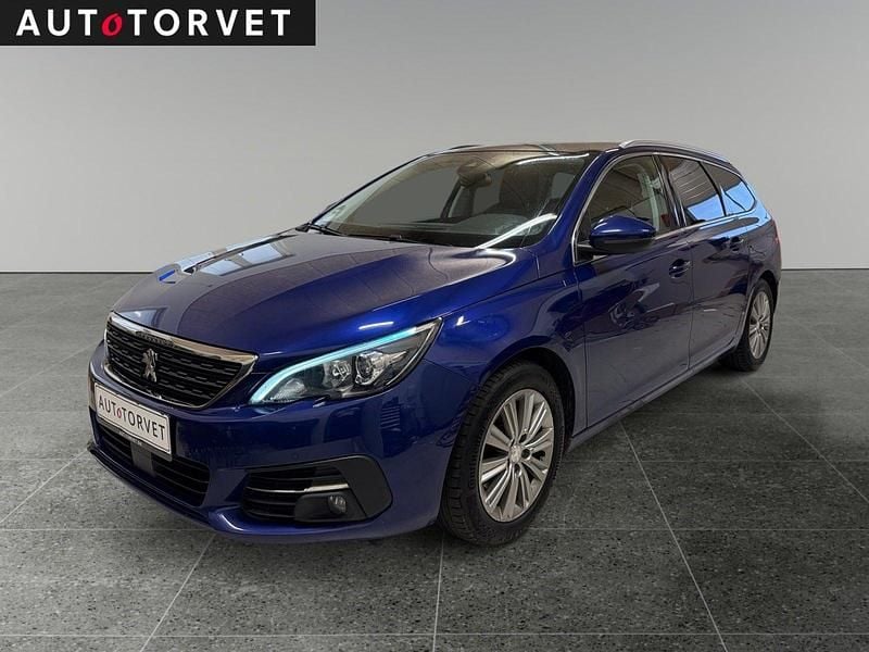 Blåmetal Brugt 2019 Peugeot 308 Allure+ Stationcar | 79.700 kr. (Fair pris) - Billede 1/4