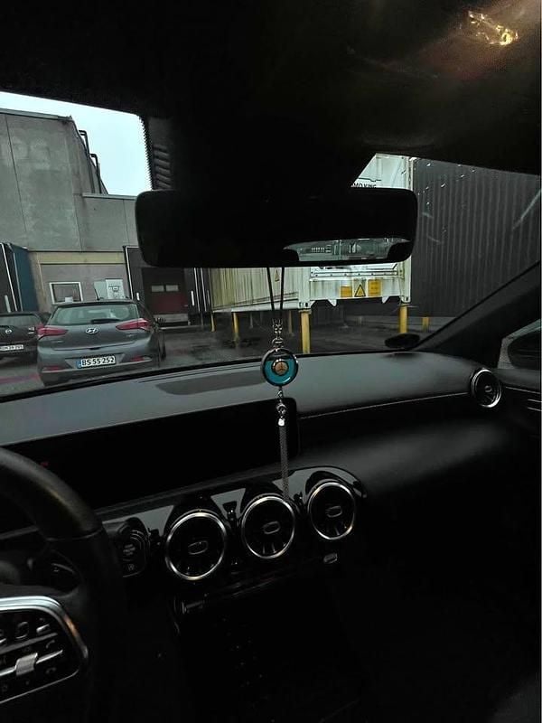 Brugt 2018 Mercedes A200 AMG Hatchback | 180.000 kr. (God pris) - Billede 1/4