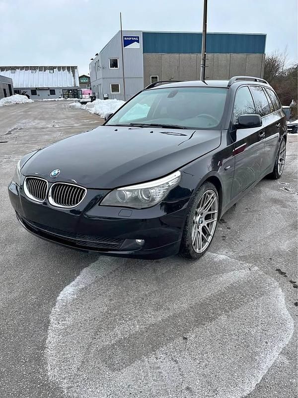 Brugt BMW 530 235 HK (172 kW) 2009 Stationcar