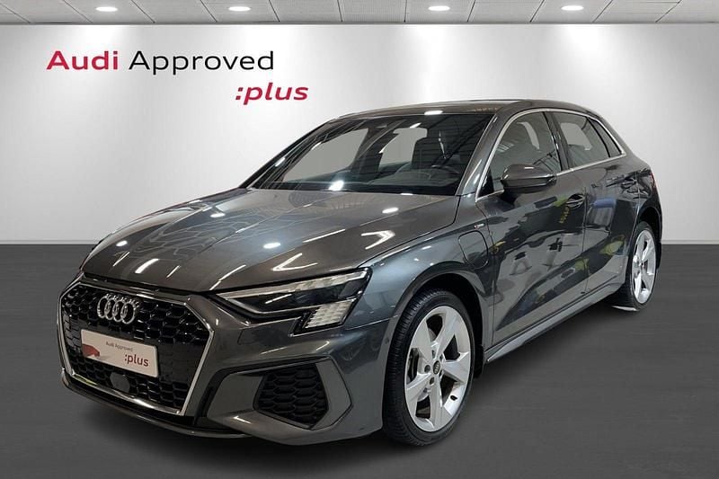 Brugt 2022 Audi A3 Sportback e-tron S-Line Sedan | 299.900 kr. (Dyr) - Billede 1/4