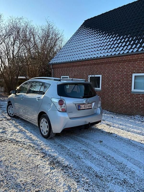 Brugt Toyota Verso 147 HK (108 kW) 2013 Grå MPV