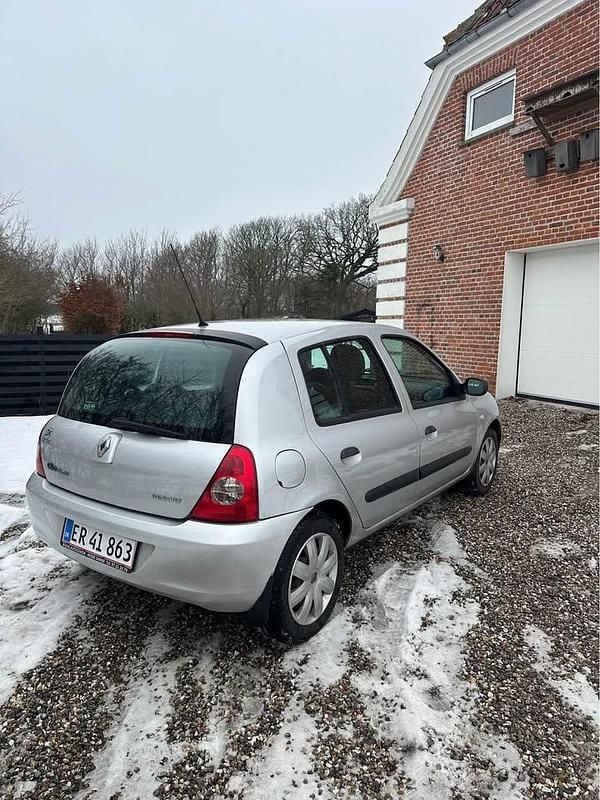 Brugt Renault Clio II 68 HK (50 kW) 2007