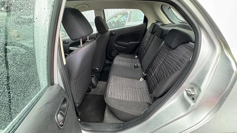 Brugt Mazda 2 Comfort 86 HK (63 kW) 2008 sølv  Hatchback