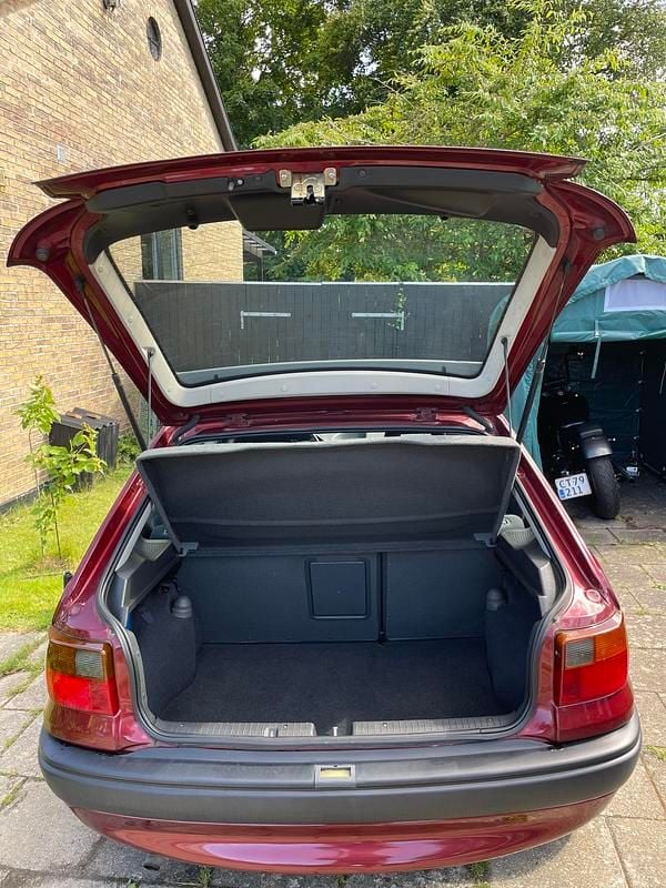 Brugt Opel Astra 75 HK (55 kW) 1996 Rød