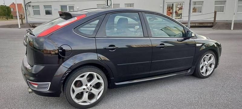 Brugt Ford Focus ST 226 HK (166 kW) 2007 Hatchback